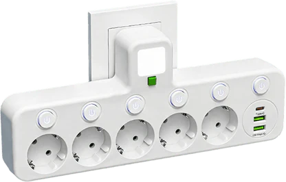 Flerports EU-stikkontaktadapter