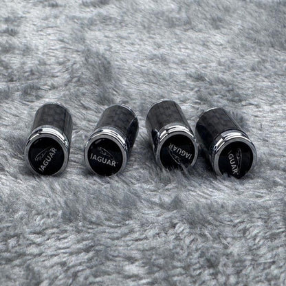 Luksus ventilhættesæt i kulfiberstil – Kulfiberlook – Universel til bil, motorcykel og cykel – Sporty hjulbeskyttelse – [4 stk.]