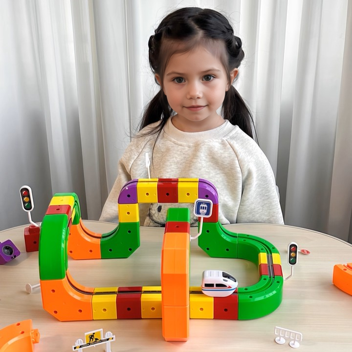 DIY puslespils-togbane – pædagogisk byggeklodssæt