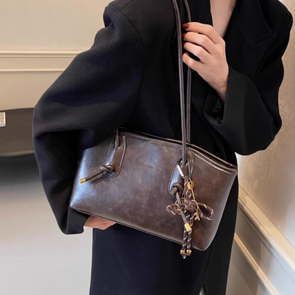 Skuldertaske i vegansk læder