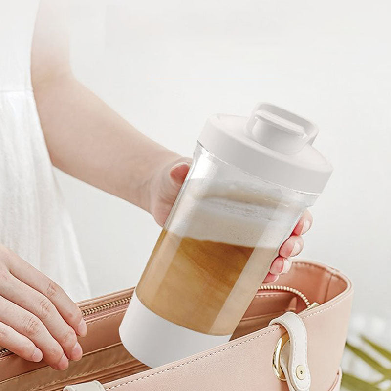 Elektrisk selvomrørende kaffekrus