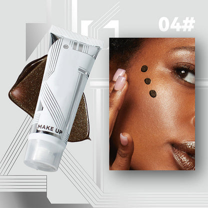 Naturlig og lys flydende bronzer